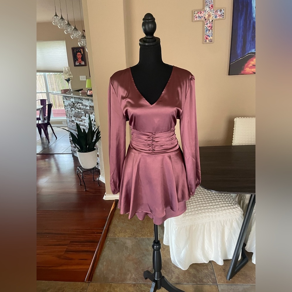 Beautiful Romper - Picture 2 of 12